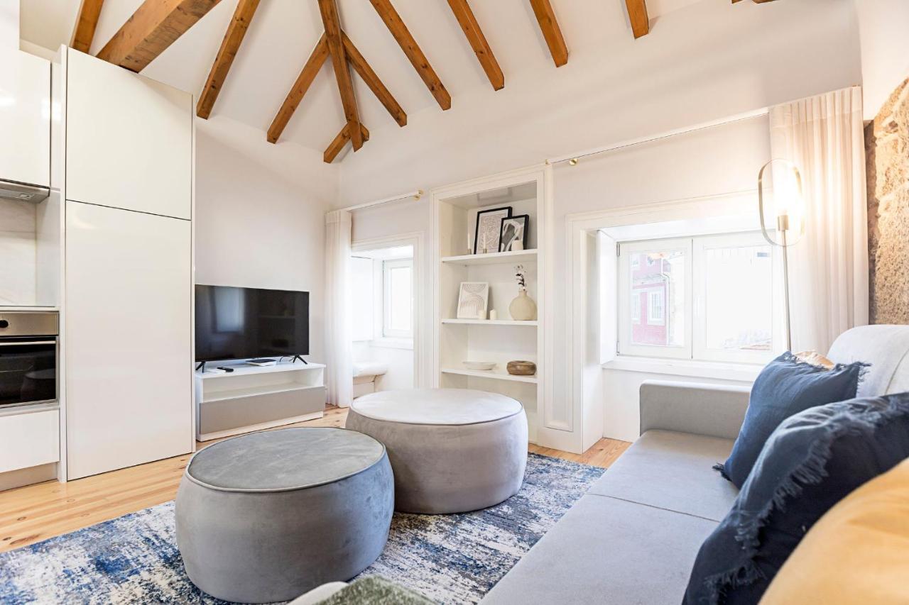 Modern Cativo Apartment By Lovelystay Porto Exterior photo